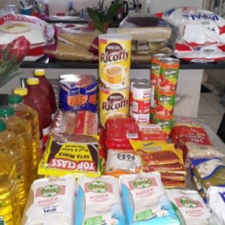 Picture for category Food Hampers